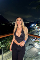Mujer brasileña soltera tiffany de sao paulo con pelo Rubio y 26 años photo-9
