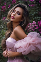 Ukrainian woman olena from poltava with Light Brown hair age 34 photo-2