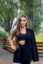 Femme parfaite tatiana de paris avec Chatain clairs cheveux, âge 40 photo-44
