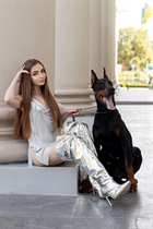 Belle femme tchèque yana de sokolov avec Chatain clairs cheveux 27 ans photo-7