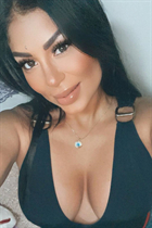 Sortir avec une femme vénézuélienne geraldine de rio de janeiro avec Chatain clairs cheveux 40 ans photo-5