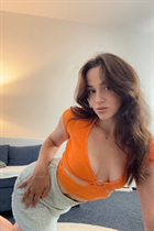 Beautiful czech woman tatiana from prague with Dark Brown hair 26 years old photo-8