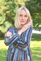 Ukrainian wife anna from dnepr with Blonde hair age 35 photo-30