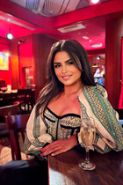 Fille allemande olena de gelsenkirchen avec Brunette cheveux 25 ans photo-2