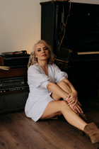 Ukrainian bride nataliia from sumy with Blonde hair age 45 photo-4