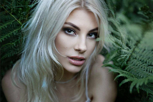 Superbe fille ukrainienne evgenia de kiev avec Blond cheveux, âge 30 photo-10
