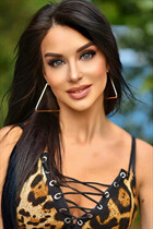 Bride from Ukraine sveta from kiev with Black hair age 46 photo-3