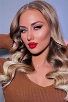 Rencontre fille ukrainienne yevheniia de kiev avec Chatain clairs cheveux, age 21 photo-14