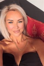 Novia de vienna tatiana con pelo Rubio y edad 49 photo-15