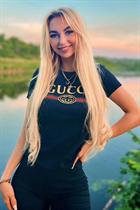 Ukrainian woman online krystyna from krivoy rog with Blonde hair age 29 photo-9