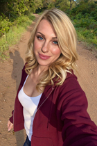 Fille de paris polina aux cheveux Blond, age 49 photo-1
