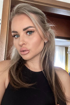 Dating ukrainian woman anastasia from munich with Light Brown hair age 37 photo-8