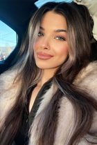 Épouse d'Ukraine anna-maria de lviv avec Brunette cheveux, âge 23 photo-1