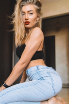 Belle femme ukrainienne yana de ternopol avec Chatain clairs cheveux, âge 29 photo-10