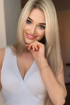 Beautiful woman of Ukraine olga from odessa with Blonde hair age 36 photo-2