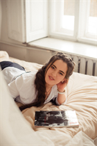 Femme ukrainienne pour sortir avec alina de zaporizhzhia avec Brunette cheveux, âge 25 photo-2
