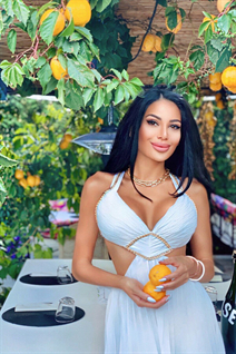 Beautiful Ukrainian woman ksenia from kiev with Black hair age 33