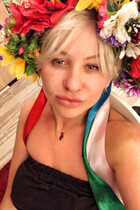 Ukrainian lady elena from kiev with Blonde hair age 42 photo-6