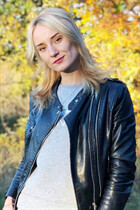 Ukrainian wife anna from dnepr with Blonde hair age 35 photo-2