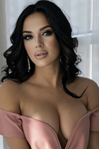 Dating a ukrainian girl victoria from kiev with Black hair age 31 photo-5