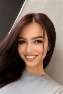 Ukrainian pretty girl irina from apostolovo with Dark Brown hair age 23