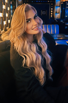 Mariée tchèque anna de prague avec Blond cheveux 34 ans photo-18