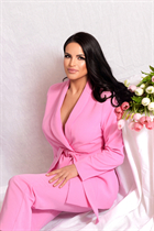 Ukrainian lady alina from kharkiv with Dark Brown hair age 39 photo-1
