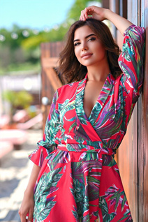 Ukrainian women elena from odessa with Light Brown hair age 22
