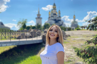 Dama ucraniana ekaterina de kiev con pelo Rubio y edad 41 photo-19