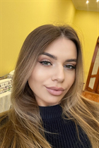 Date ukrainian diana from lviv with Light Brown hair age 21 photo-14