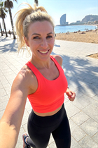 Fille de barcelona olena aux cheveux Blond, age 43 photo-19