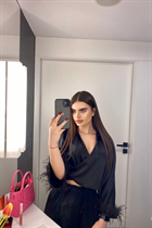 Dating a romanian woman maria from constanta with Light Brown hair 20 years old photo-14