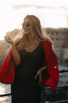 Girl from genova karina with Blonde hair age 33 photo-8