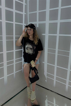 Bride from palermo anna with Light Brown hair age 29 photo-11