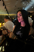 Jolie fille alexandra de astana avec Noirs cheveux, âge 29 photo-7
