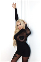 Ukrainian woman anastasiia from kiev with Blonde hair age 25 photo-9