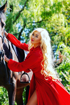 Beautiful ukrainian woman viktoria from chernigov with Blonde hair age 41 photo-7