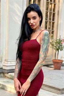 Fille moldave pour le mariage anna de kishinev avec Noirs cheveux, âge 34
