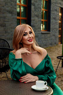 Belle femme ukrainienne svitlana de krivoy rog avec Blond cheveux, âge 59 photo-5