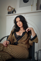 Femmes incroyables d'Ukraine anna de kiev avec Noirs cheveux, âge 23 photo-4