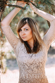 Single women in ukraine olesya from nikolaev with Light Brown hair age 28