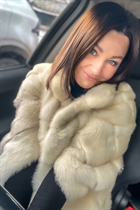 Dating ukrainian woman yuliia from berdichev with Dark Brown hair age 42 photo-11