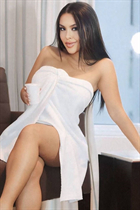 Beautiful girl Colombian luna-karina from pereira with Dark Brown hair age 19 photo-2