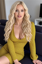 Dating ukrainian woman natalie from kiev with Blonde hair age 51 photo-12