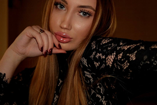 Ukrainian pretty girl liza from odessa with Blonde hair age 20 photo-28