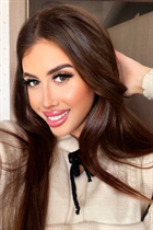 Beautiful woman of ukrainian daryna from kiev with Dark Brown hair age 21 photo-11
