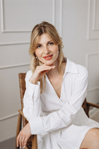 Dating a ukrainian woman anastasia from starokonstantinov with Blonde hair age 31 photo-9