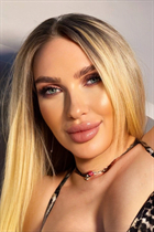 Bride from tbilisi anna with Blonde hair age 35 photo-12