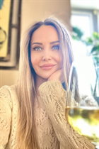 Jolie fille valentina de valencia avec Blond cheveux, âge 48 photo-26