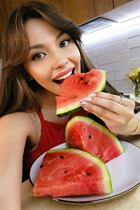 Esposa ucraniana julia de lviv con pelo Marrón oscuro y edad 37 photo-17